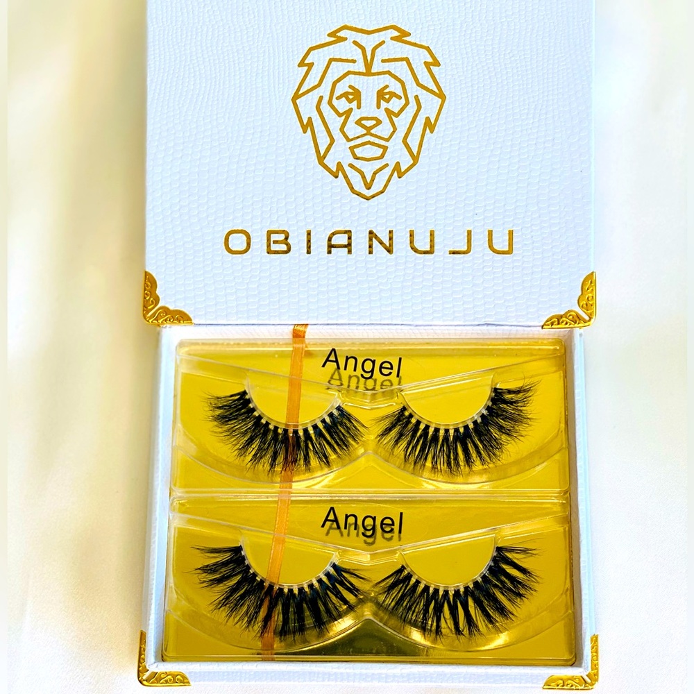 Luxury Mink Lashes “Angel” by OBIANUJU Beverly Hills